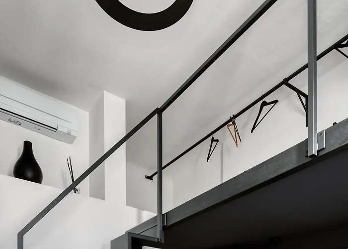 Farini 74 Design Apartment - Metro M3 WiFi AC